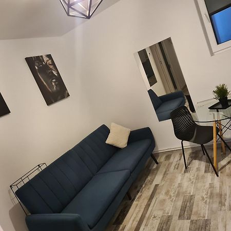 Luxury Mall First Apartments Bacău Buitenkant foto