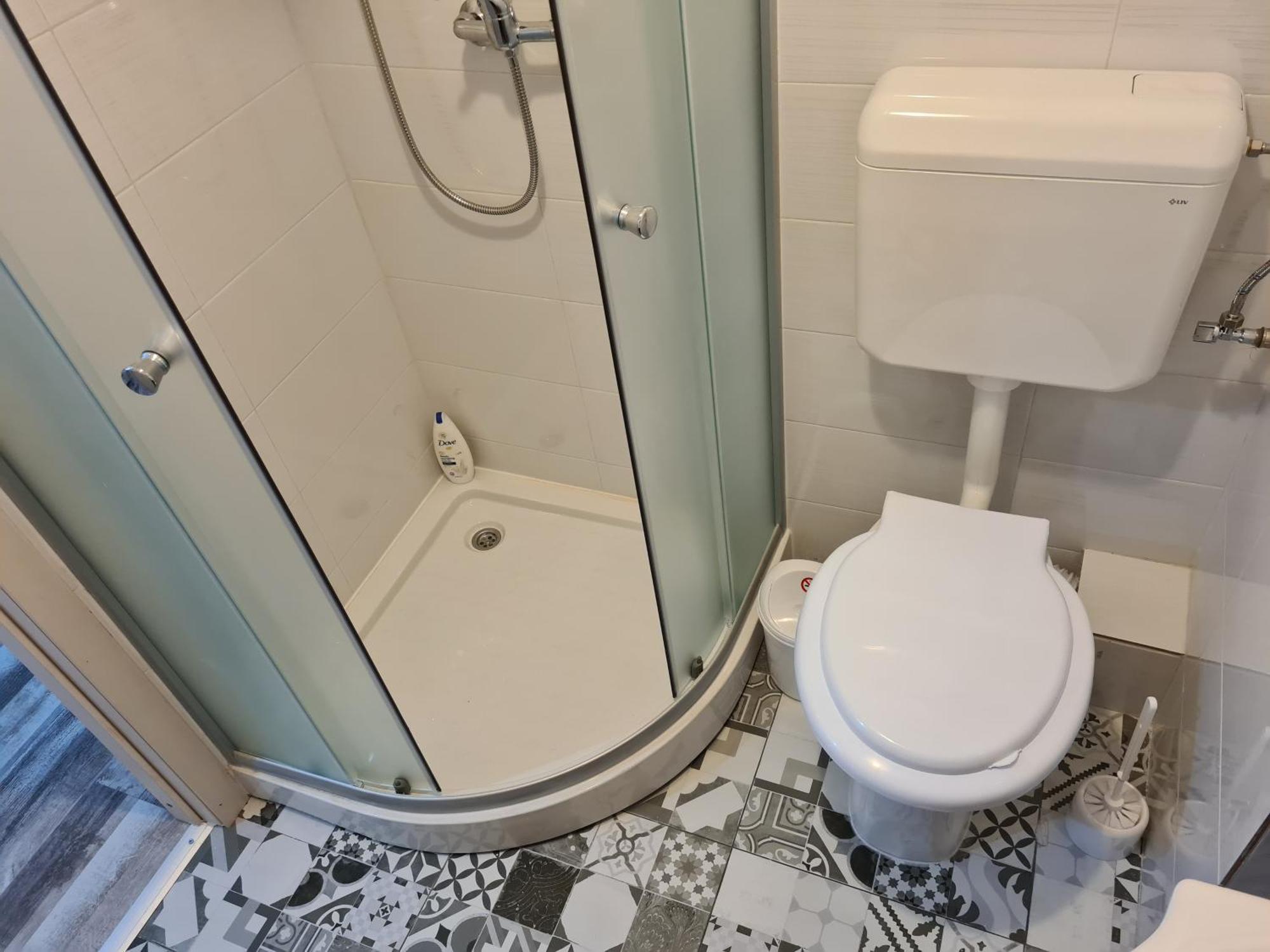 Luxury Mall First Apartments Bacău Buitenkant foto