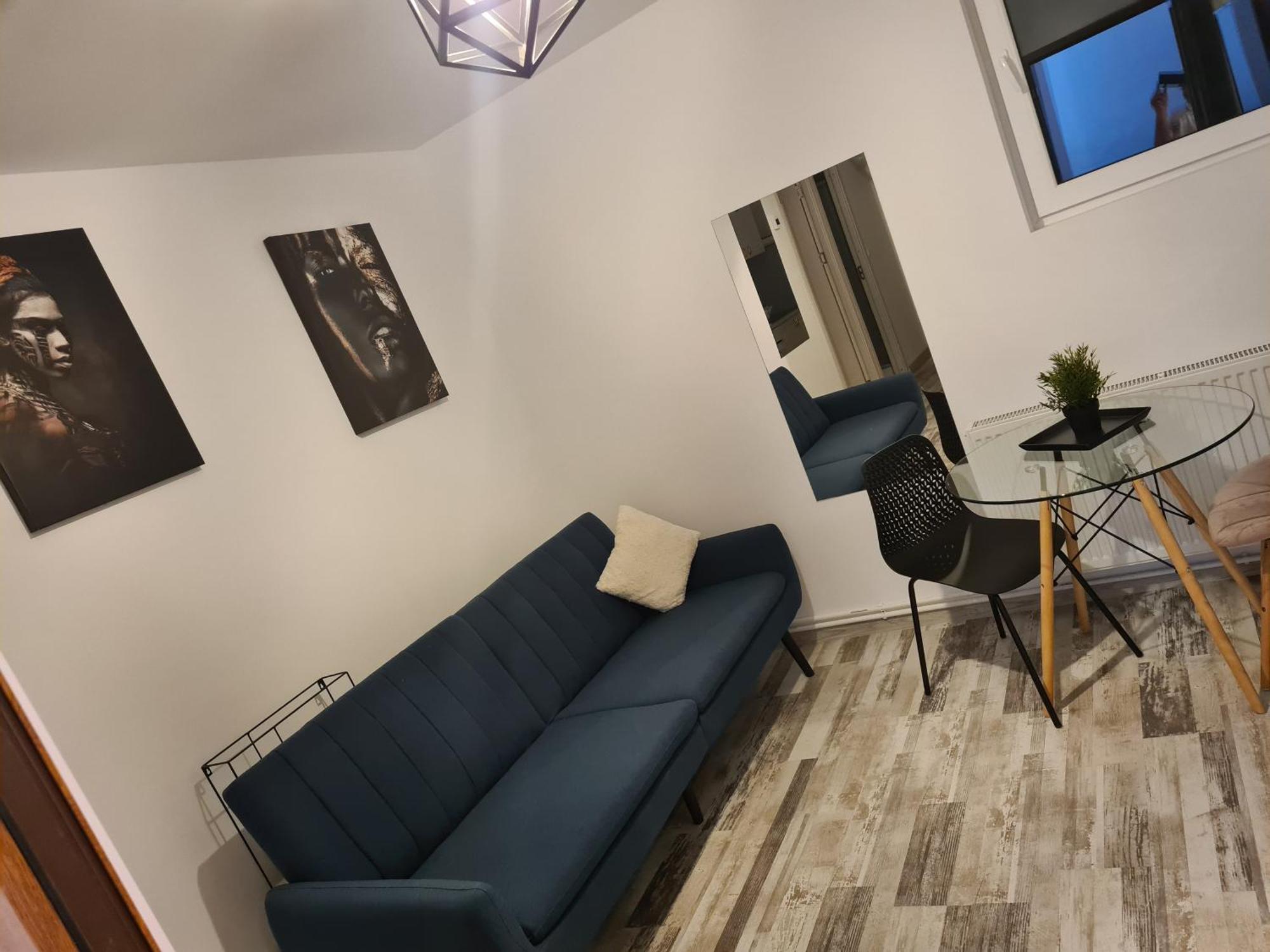 Luxury Mall First Apartments Bacău Buitenkant foto
